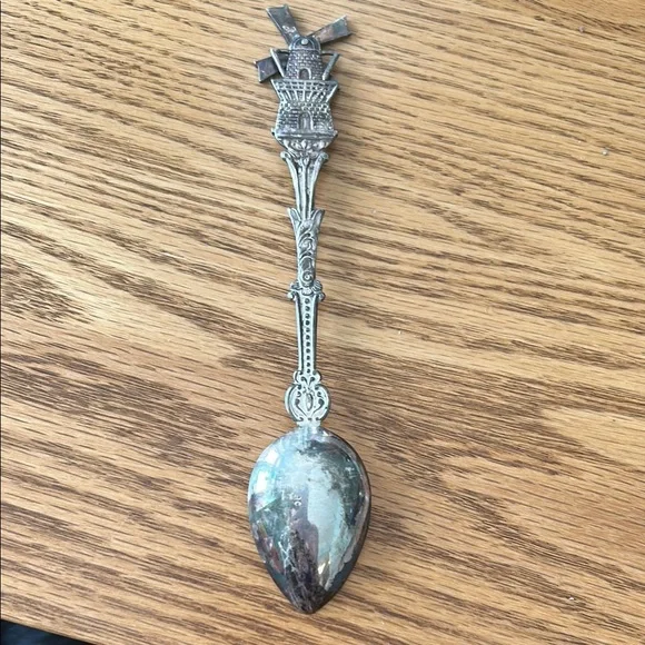 Dutch Windmill Spoon - Picture 3 of 5